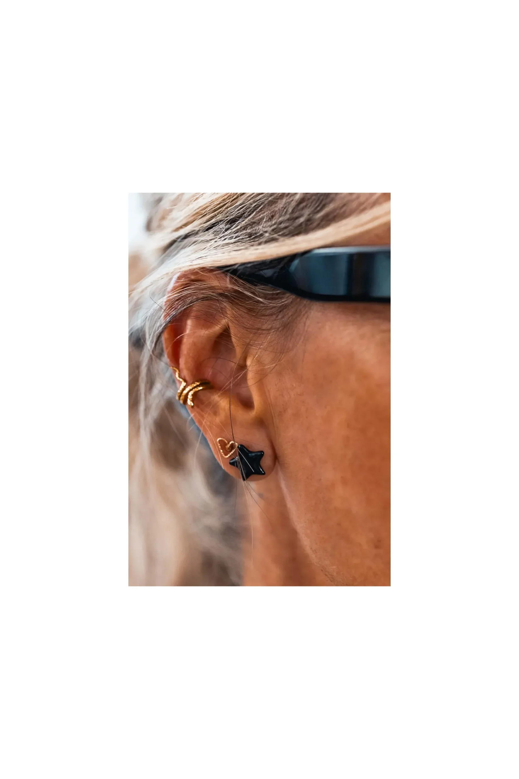boucles_doreilles_dona_no_1.webp Grungemama Boucles D'oreilles Dona Noires