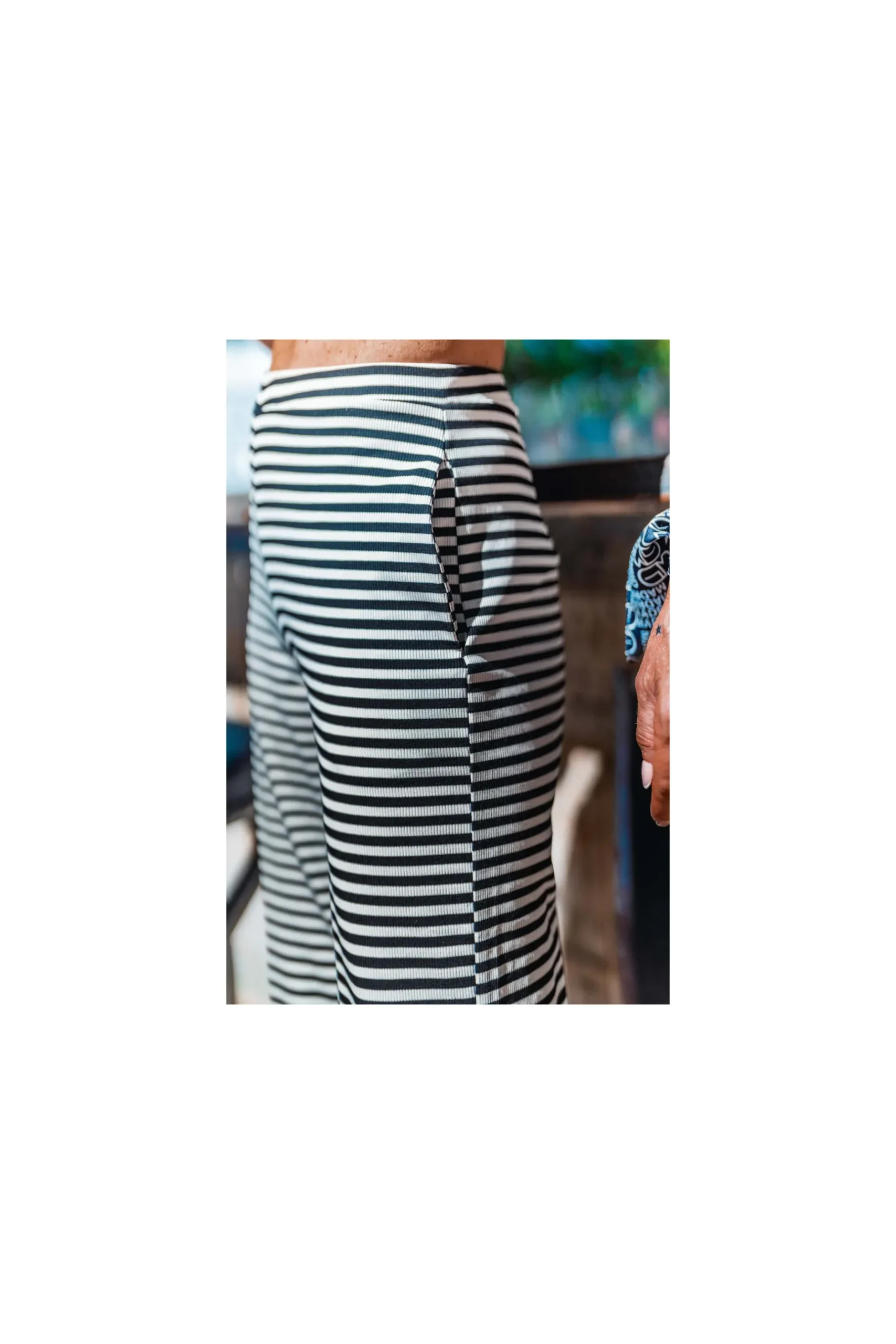 pantalon_stripe_noir__bla_2.webp Grungemama Pantalon Stripe Noir / Blanc