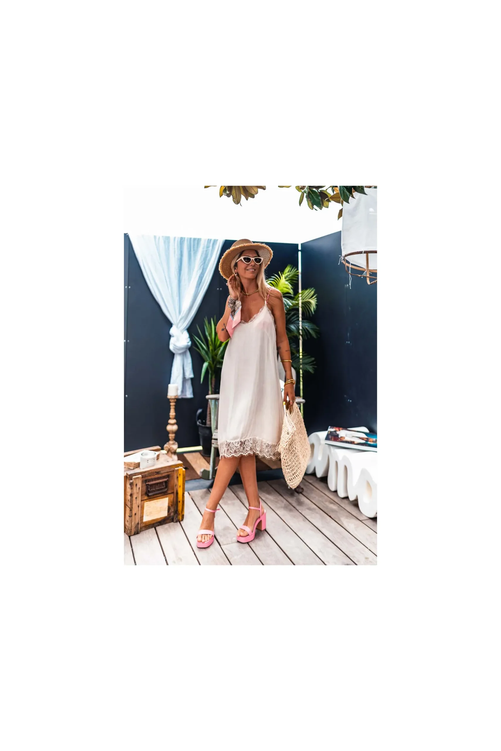 robe_grungemama_dress_nig_1.webp Grungemama Robe Dress Night Nude