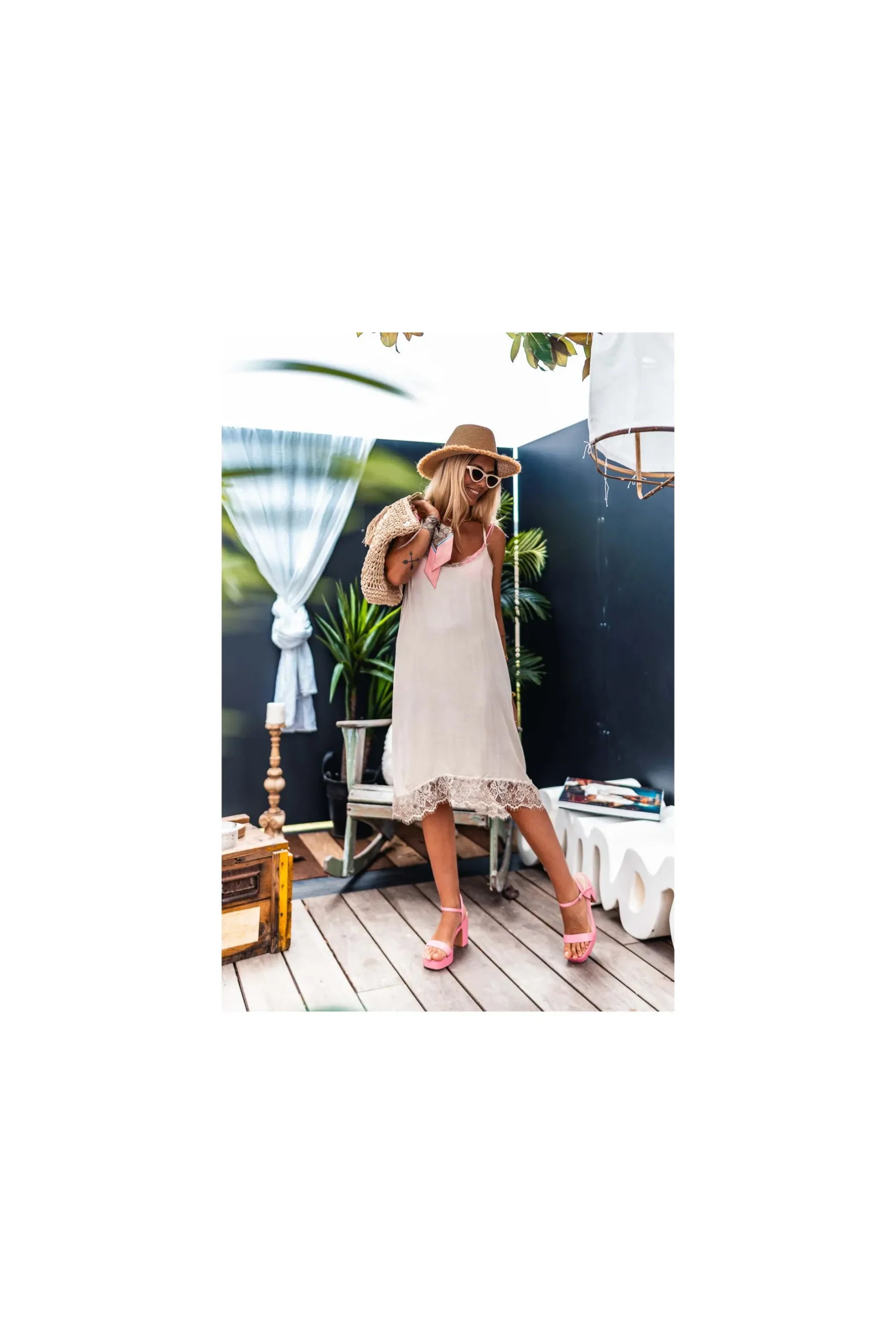 robe_grungemama_dress_nig_4.webp Grungemama Robe Dress Night Nude
