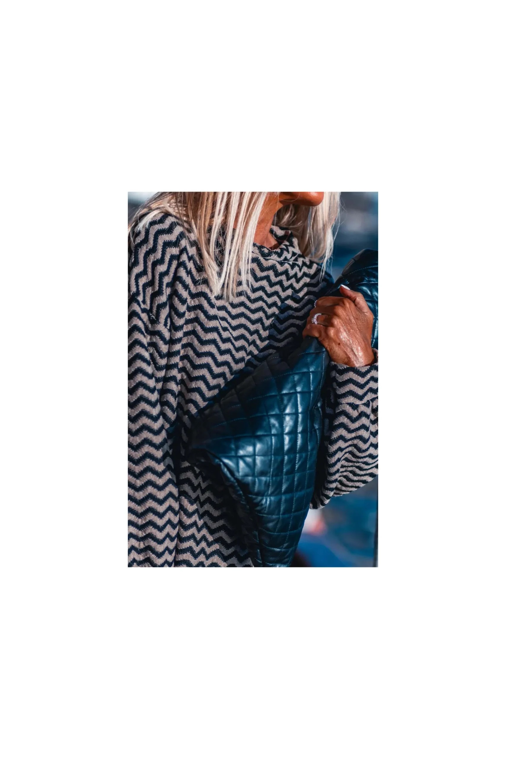 robe_grungemama_vany_bico_0.webp Grungemama Robe Vany Bicolor